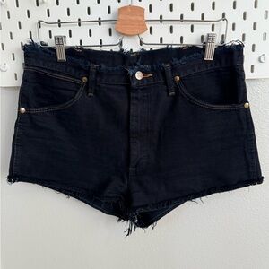 Wrangler Women 13 MWZ Reworked Cowboy Cut Jean Short 34x33 Dark Blue
